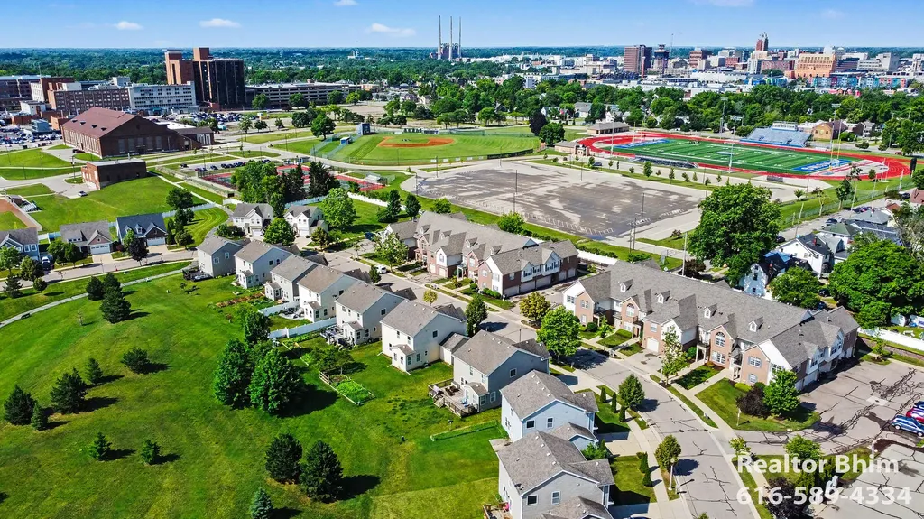 620 Worthington Drive Lansing City MI 48906