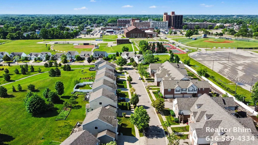 620 Worthington Drive Lansing City MI 48906