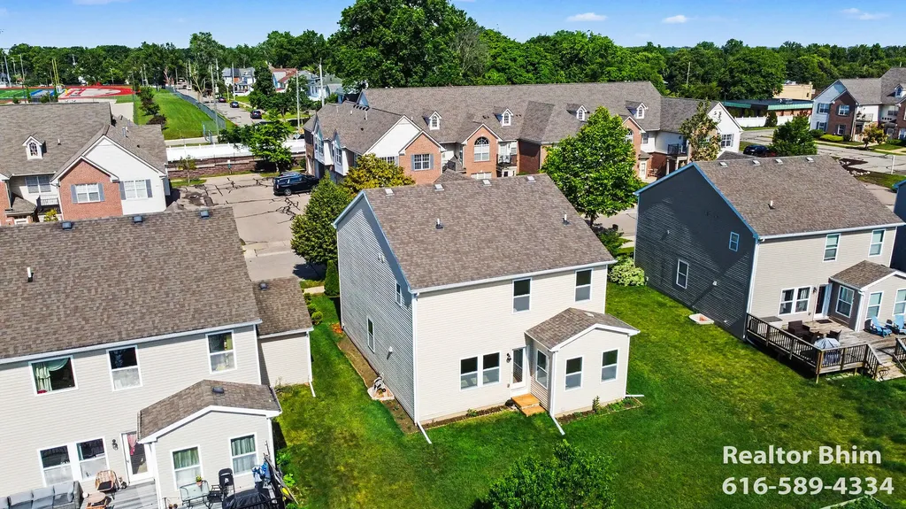 620 Worthington Drive Lansing City MI 48906