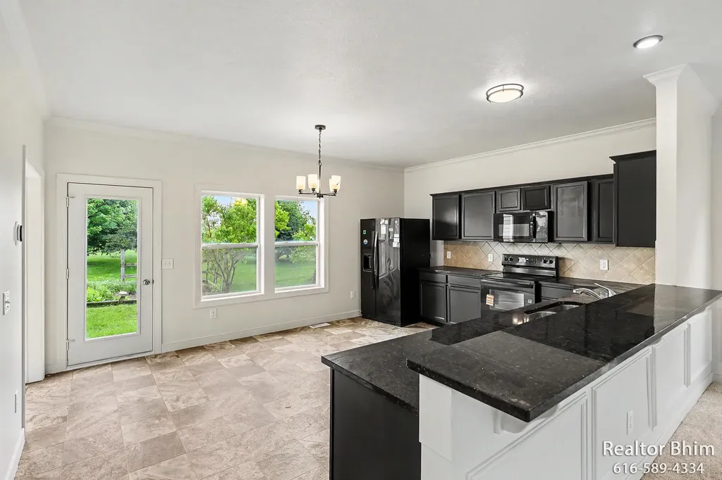 620 Worthington Drive Lansing City MI 48906