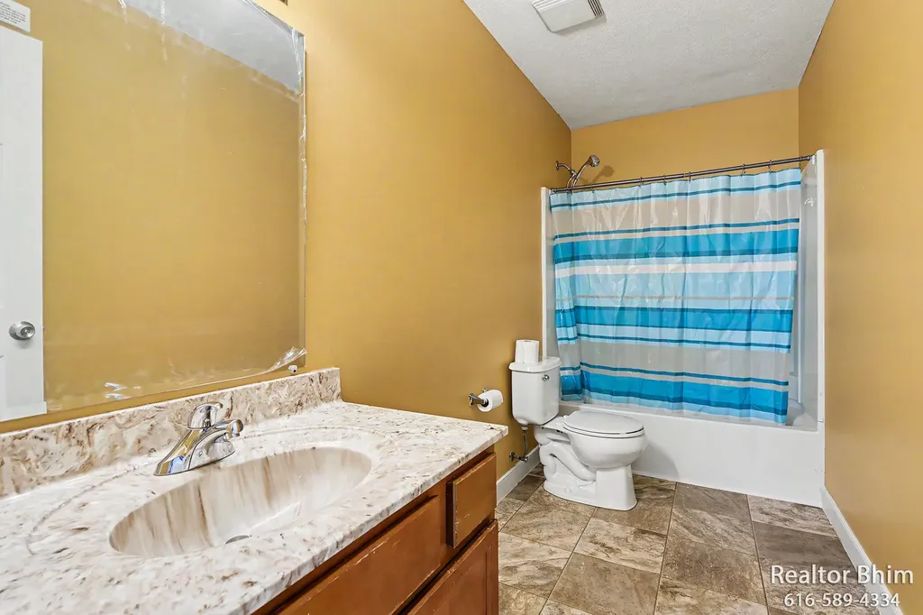 620 Worthington Drive Lansing City MI 48906