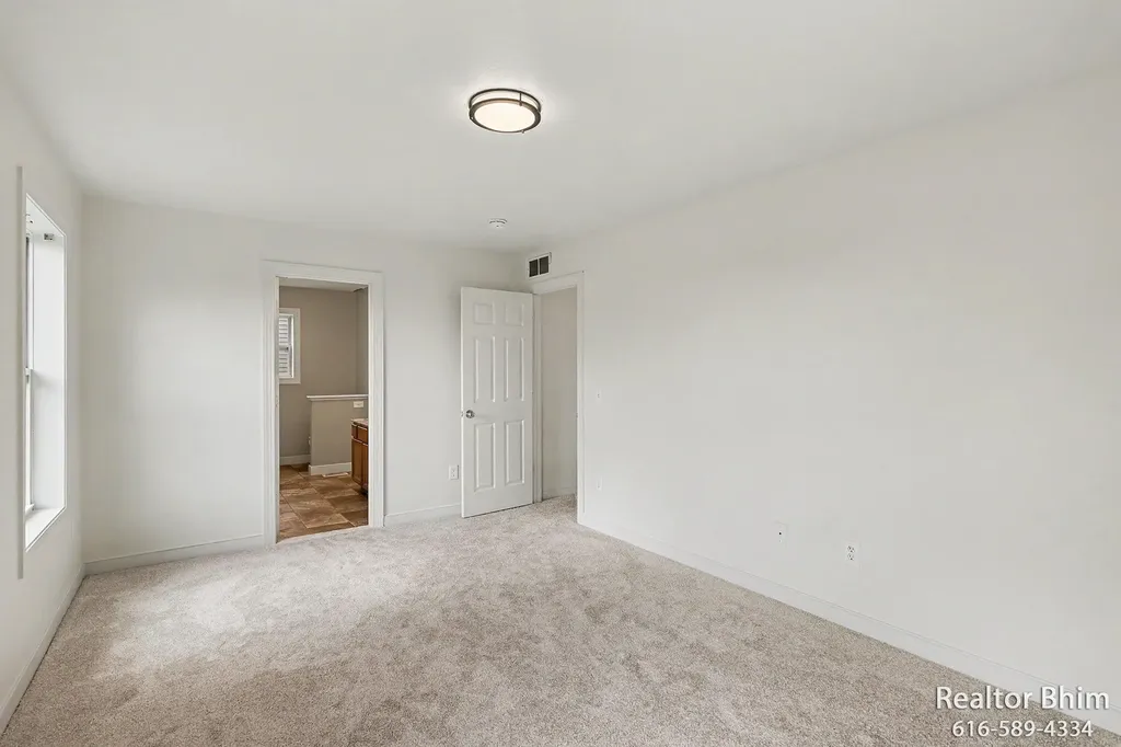 620 Worthington Drive Lansing City MI 48906