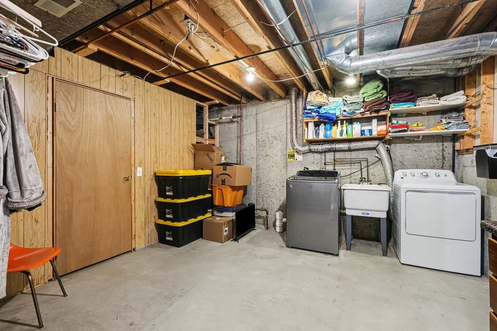6285 Blanca Drive NE Plainfield Charter Township MI 49341