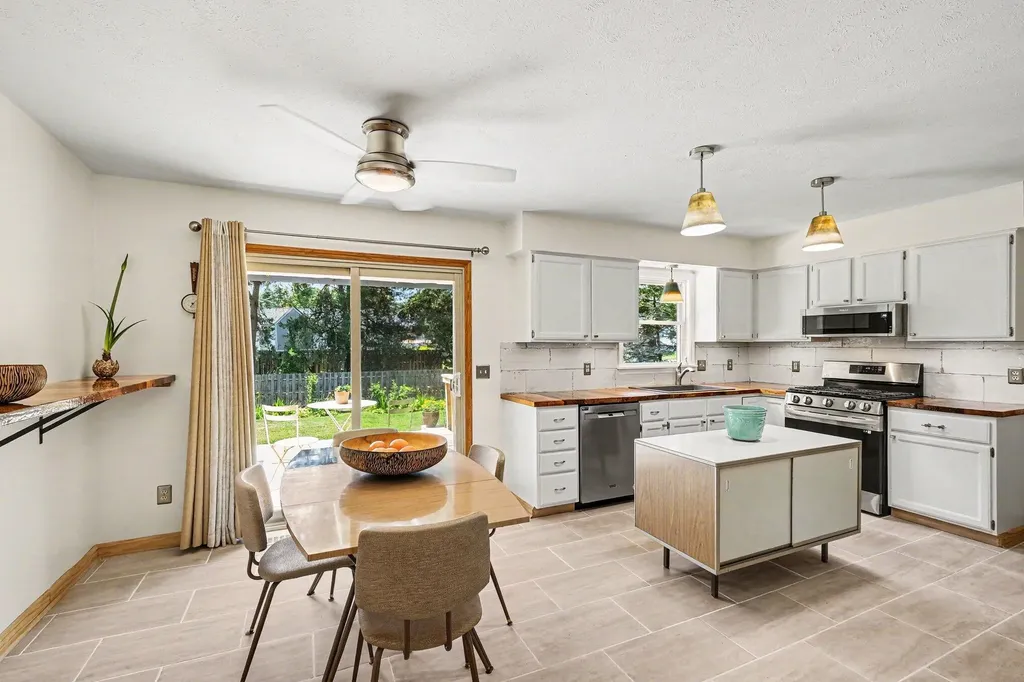 6285 Blanca Drive NE Plainfield Charter Township MI 49341
