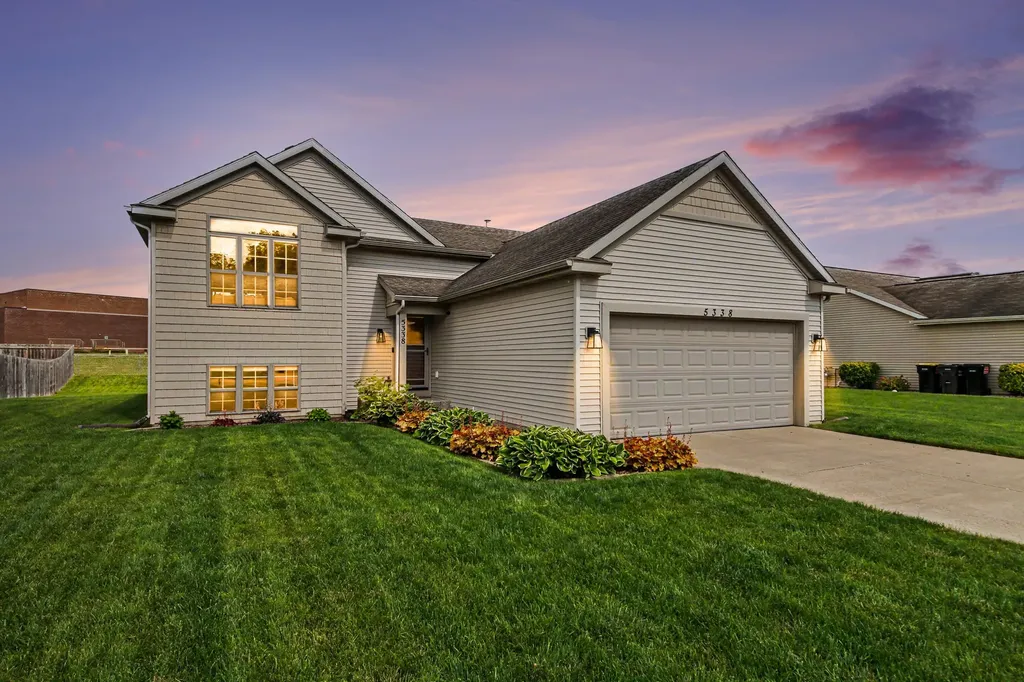 5338 Quest Drive SW Wyoming City MI 49418
