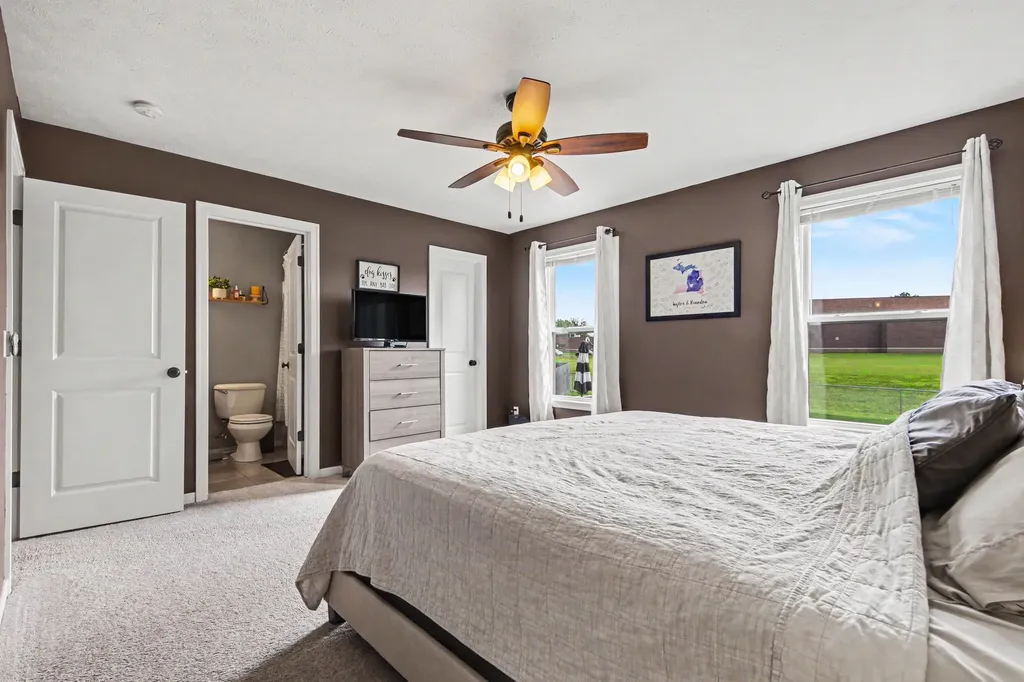5338 Quest Drive SW Wyoming City MI 49418