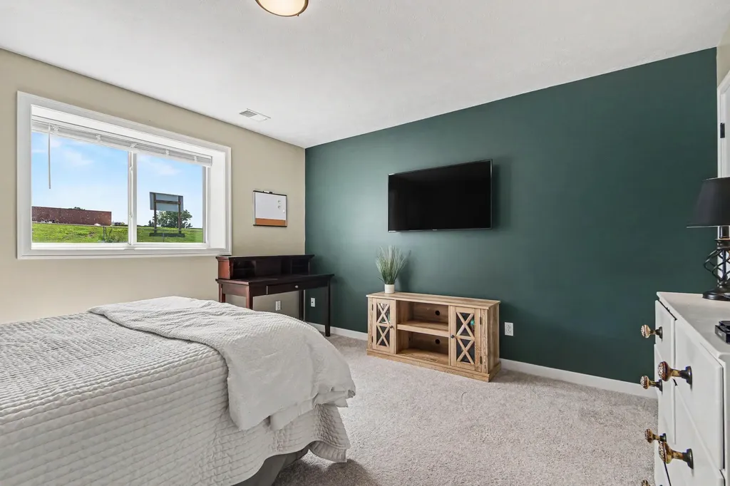 5338 Quest Drive SW Wyoming City MI 49418