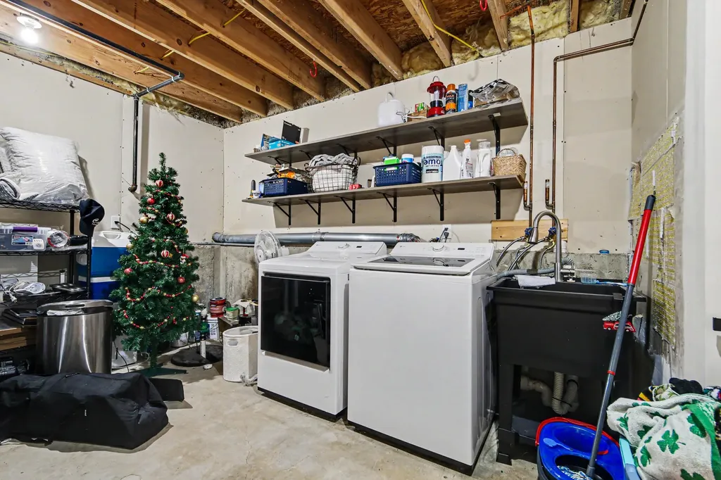 5338 Quest Drive SW Wyoming City MI 49418