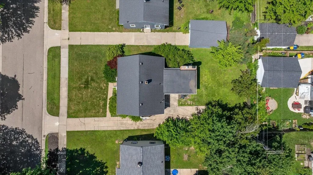 2223 Audobon Drive SE East Grand Rapids City MI 49506