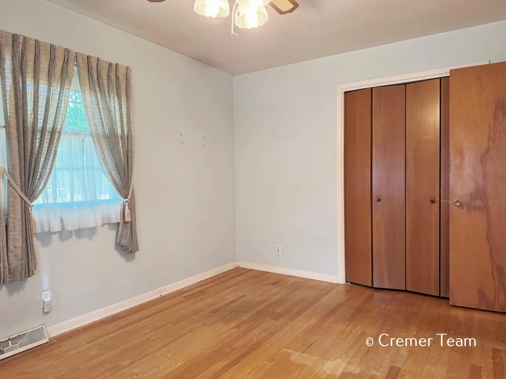 9068 Victor Avenue Georgetown Charter Township MI 49428