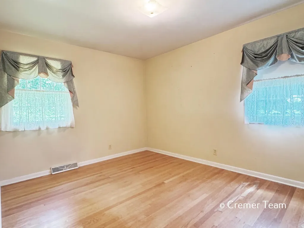 9068 Victor Avenue Georgetown Charter Township MI 49428