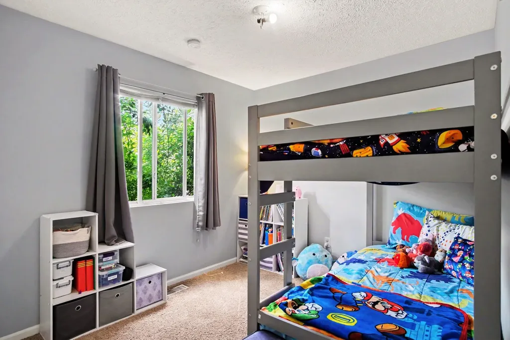 3014 Stonewood Street NW Grand Rapids City MI 49504