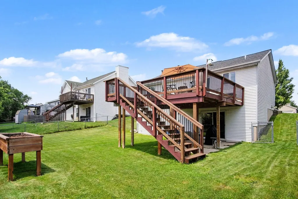 3014 Stonewood Street NW Grand Rapids City MI 49504
