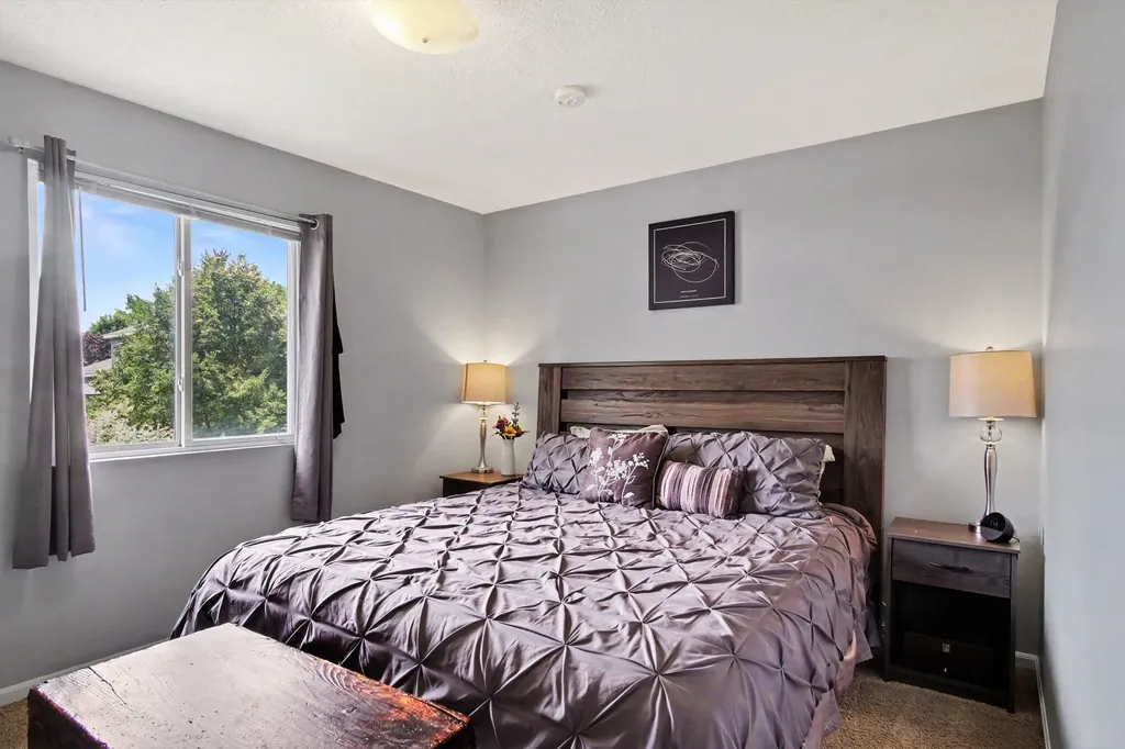 3014 Stonewood Street NW Grand Rapids City MI 49504