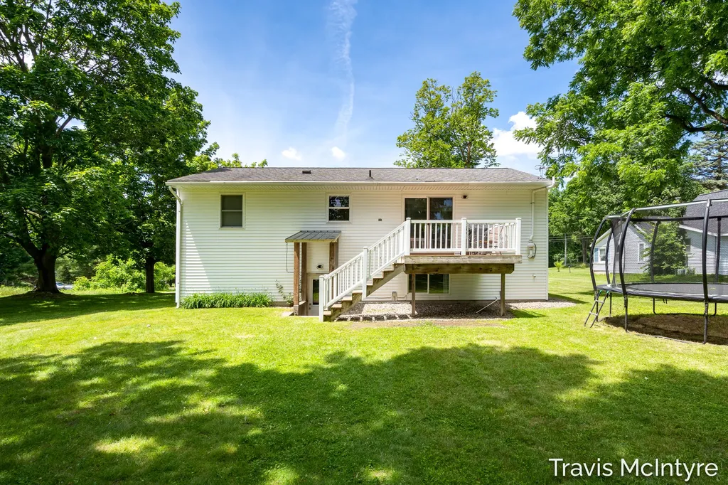 8022 Kraft Avenue SE Caledonia Township MI 49316