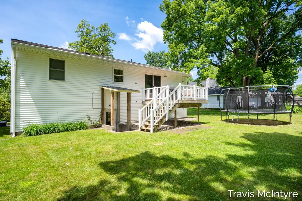 8022 Kraft Avenue SE Caledonia Township MI 49316