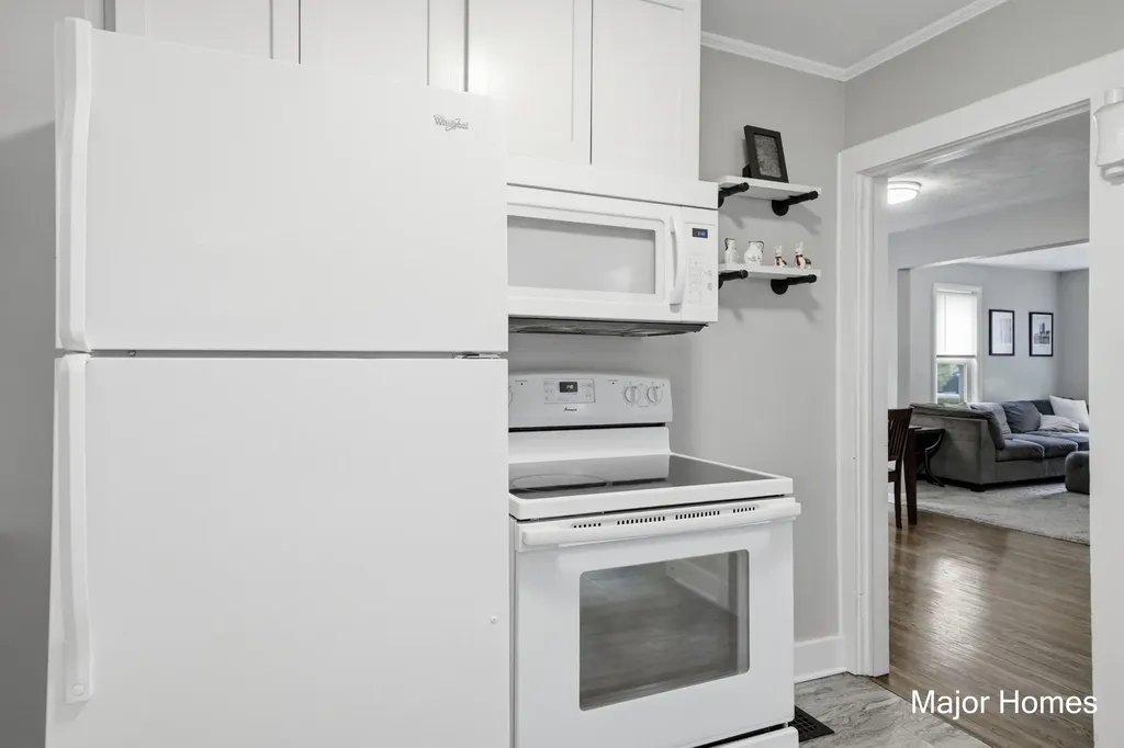 839 Crescent Street NE Grand Rapids City MI 49503