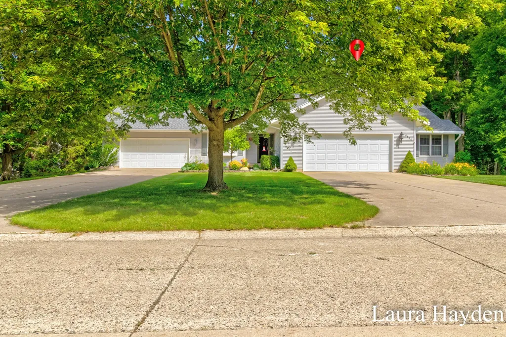 6880 Beechwood Drive Boston Township MI 48881