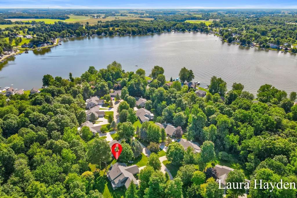 6880 Beechwood Drive Boston Township MI 48881