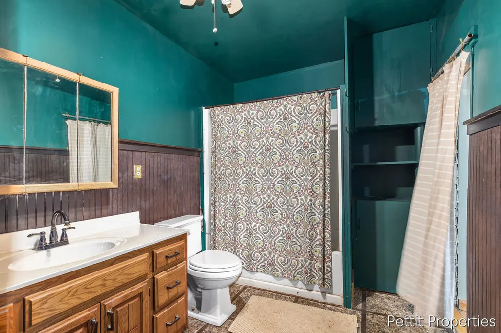 1857 Simonelli Road Laketon Township MI 49445
