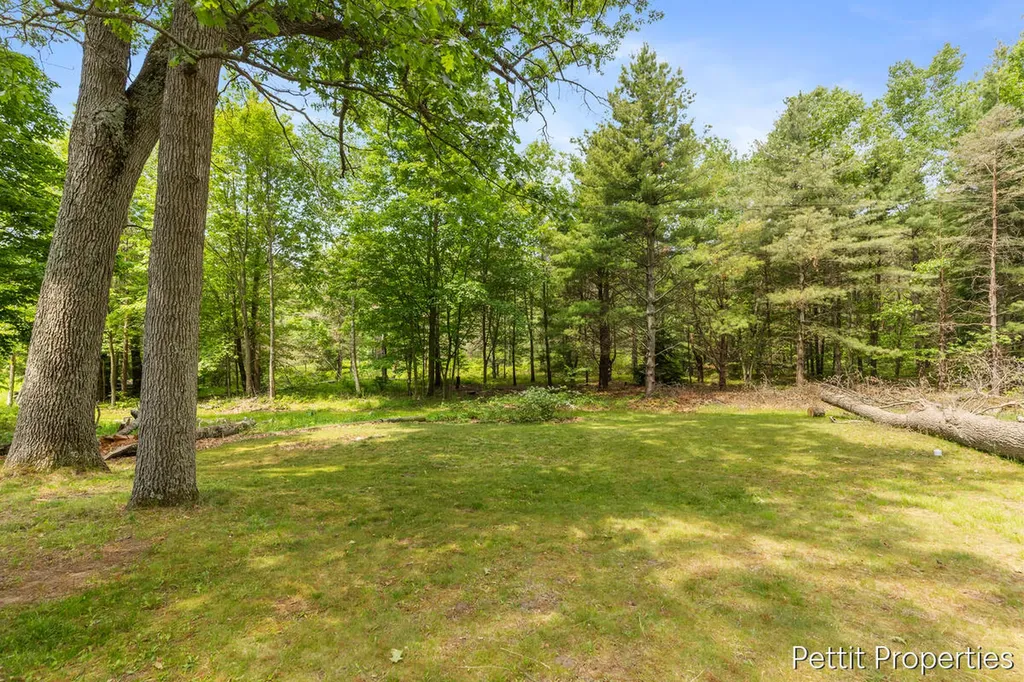 1857 Simonelli Road Laketon Township MI 49445