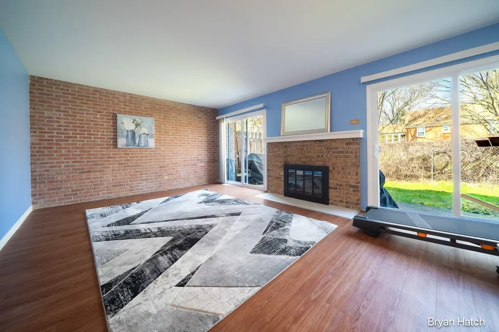 1457 N Saxony Drive SE Grand Rapids City MI 49508