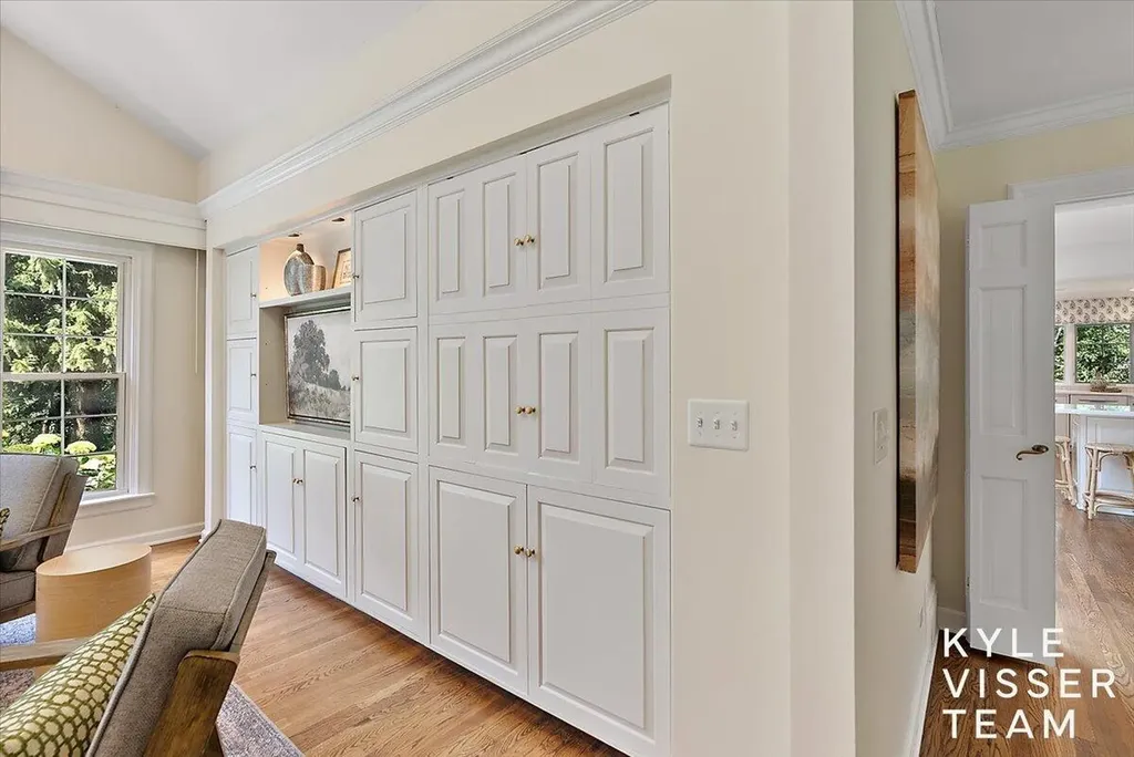2089 Robinson Road SE Grand Rapids Charter Township MI 49506
