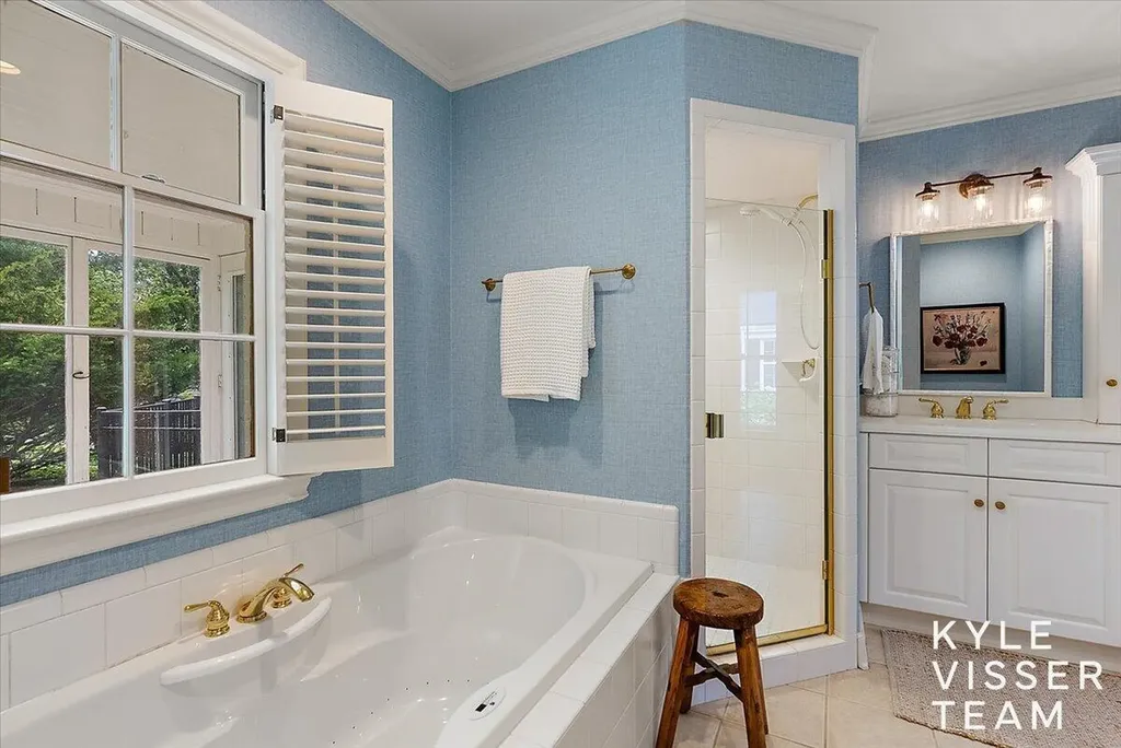 2089 Robinson Road SE Grand Rapids Charter Township MI 49506