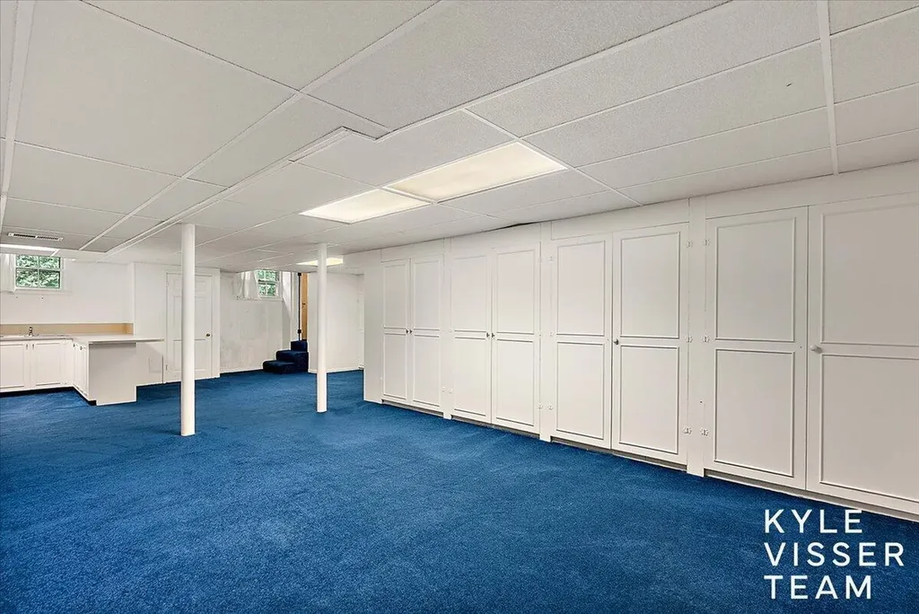 2089 Robinson Road SE Grand Rapids Charter Township MI 49506