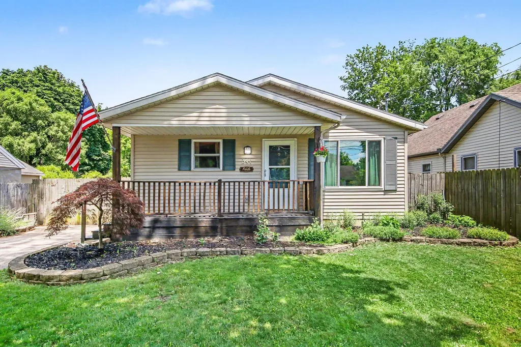 341 Nora Street SE Kentwood City MI 49548
