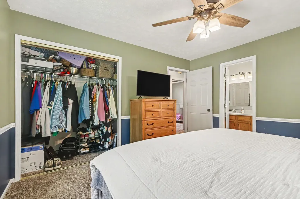 341 Nora Street SE Kentwood City MI 49548