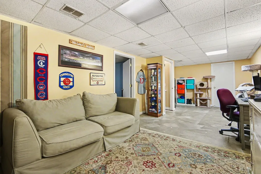 341 Nora Street SE Kentwood City MI 49548