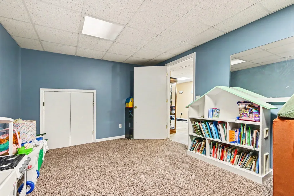 341 Nora Street SE Kentwood City MI 49548