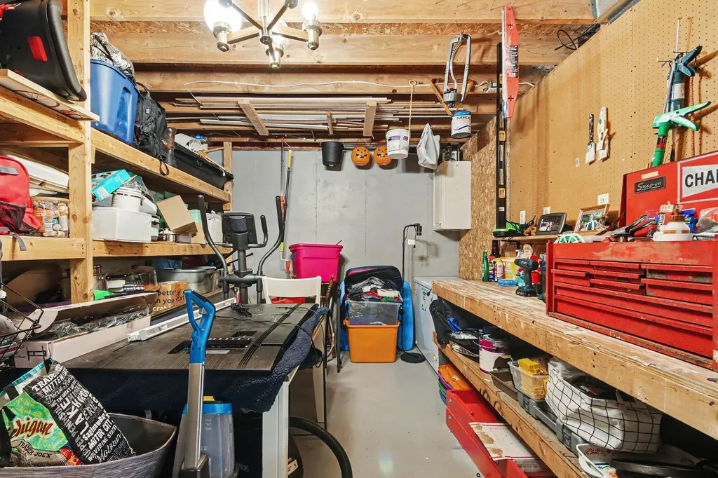 341 Nora Street SE Kentwood City MI 49548