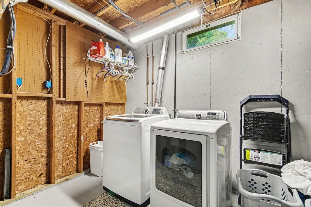 341 Nora Street SE Kentwood City MI 49548