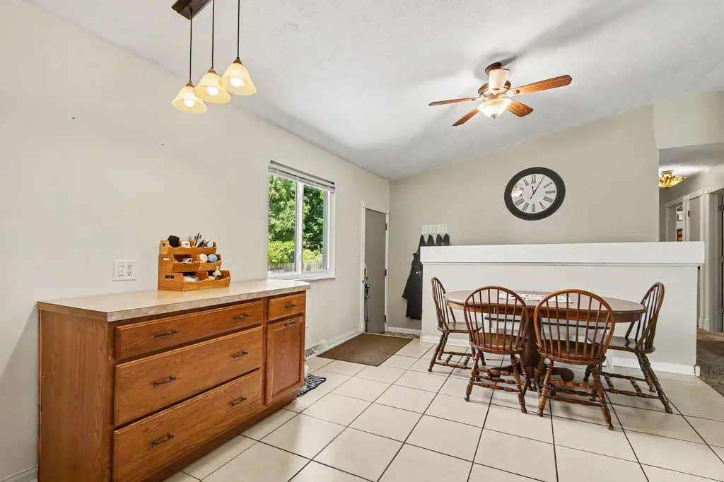 341 Nora Street SE Kentwood City MI 49548