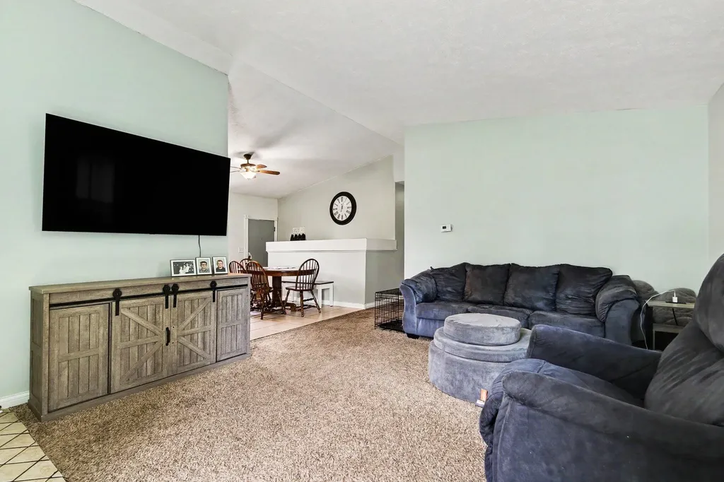 341 Nora Street SE Kentwood City MI 49548