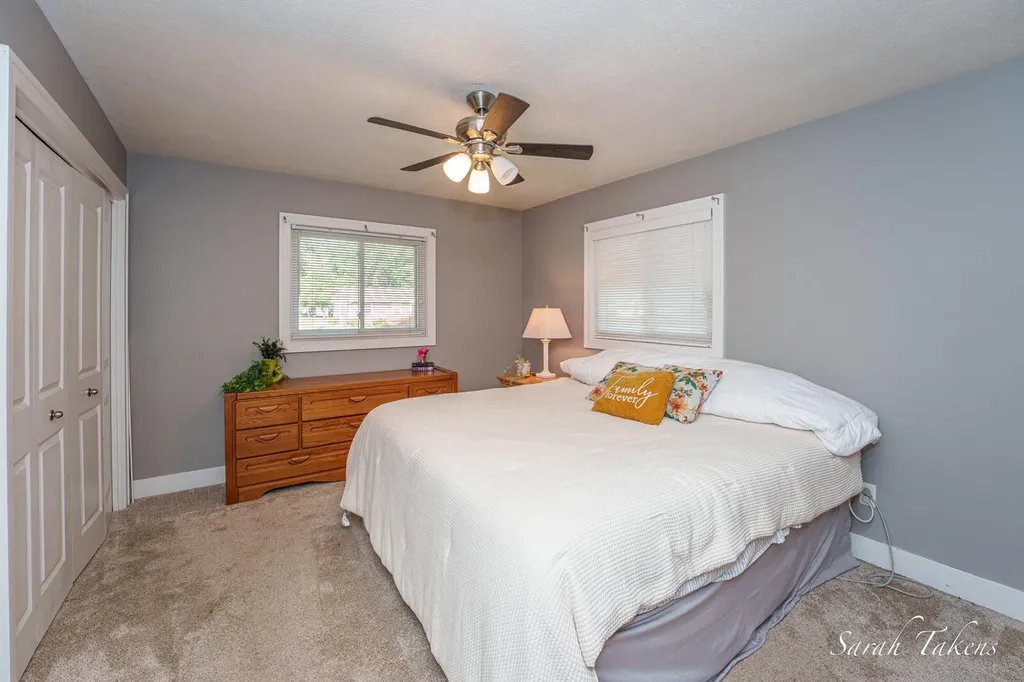 7524 Cherry Avenue Georgetown Charter Township MI 49428