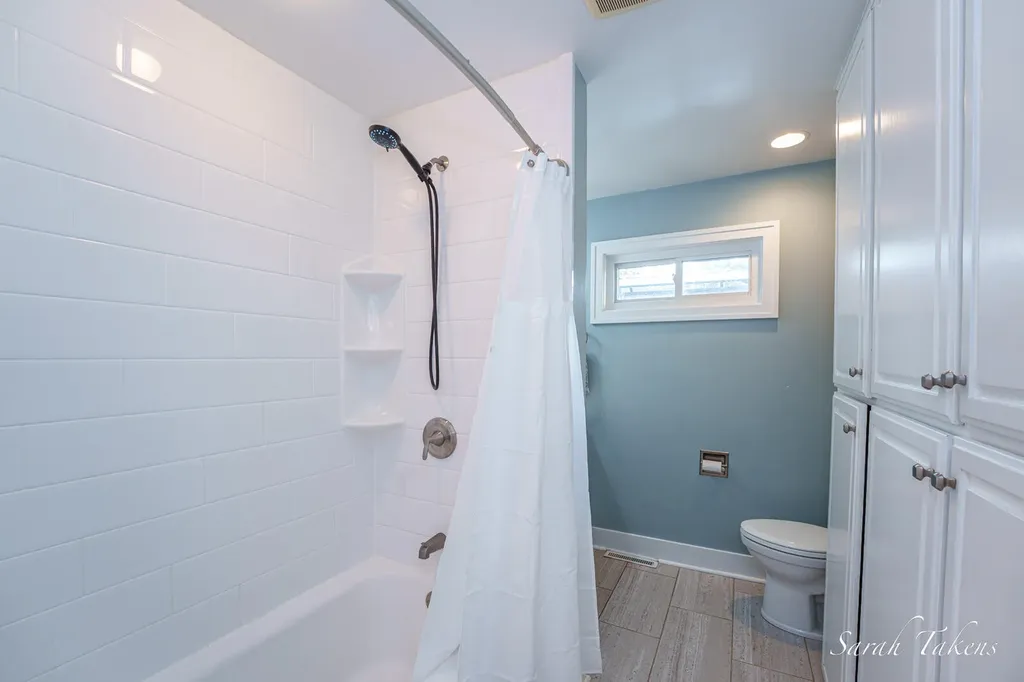 7524 Cherry Avenue Georgetown Charter Township MI 49428