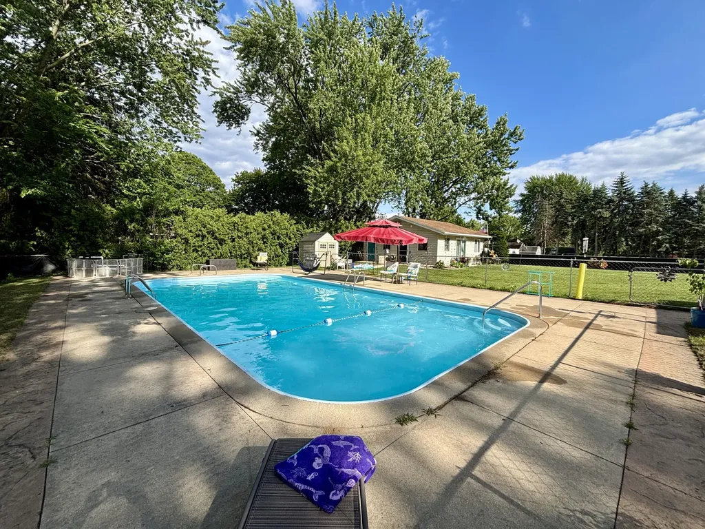 7524 Cherry Avenue Georgetown Charter Township MI 49428