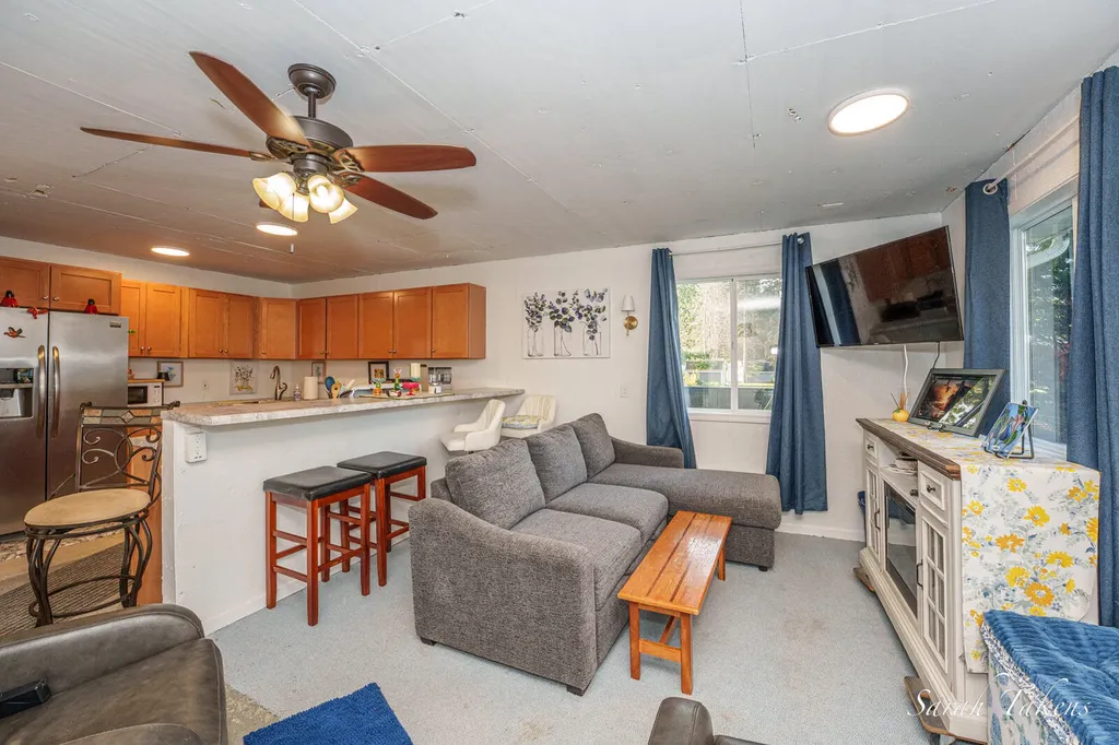 7524 Cherry Avenue Georgetown Charter Township MI 49428