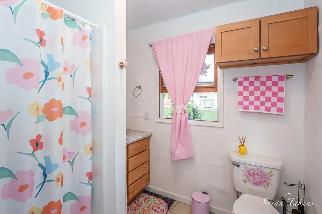 7524 Cherry Avenue Georgetown Charter Township MI 49428