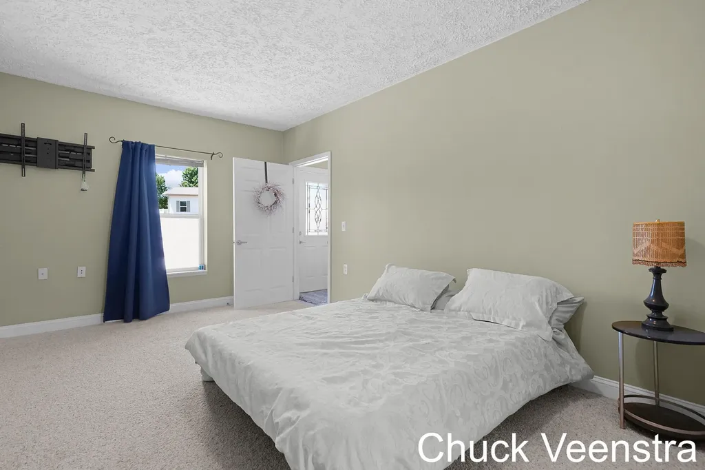 5668 E Town Georgetown Charter Township MI 49426