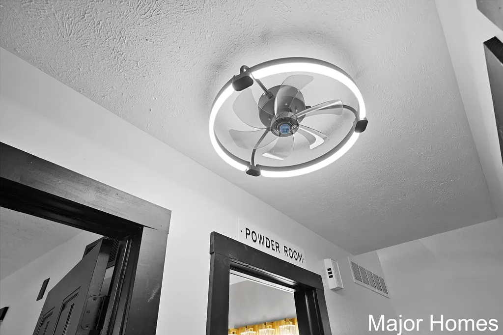 130 Regent Street SE Kentwood City MI 49548
