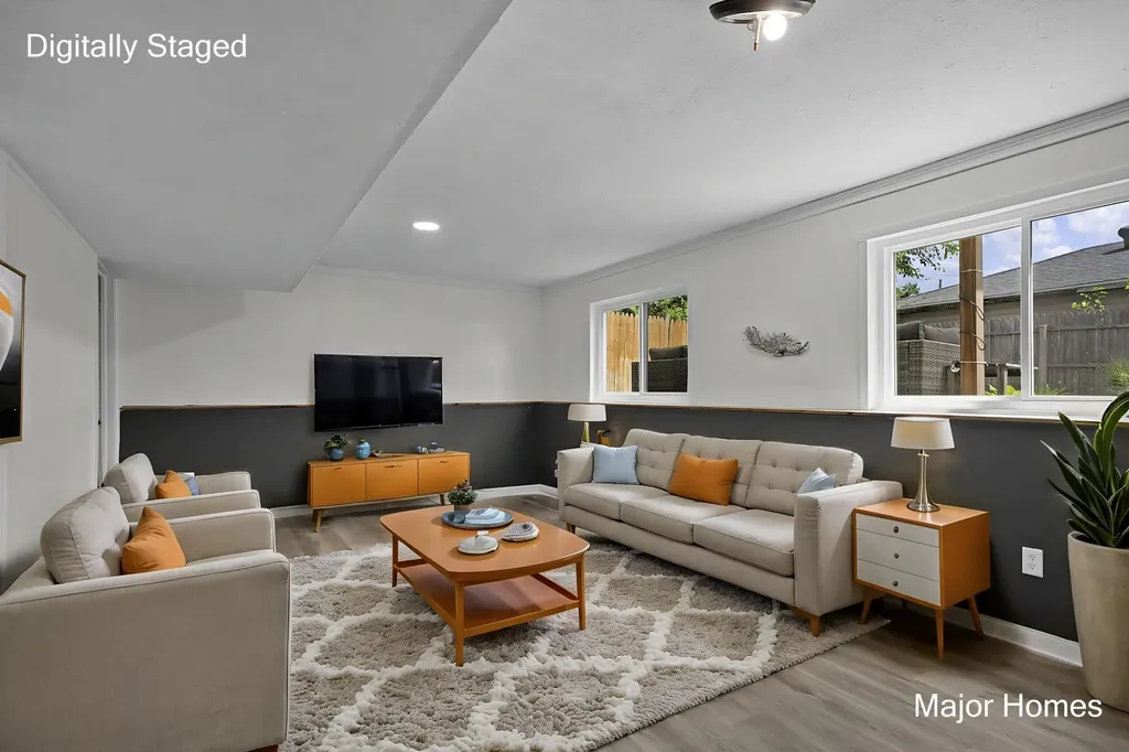 130 Regent Street SE Kentwood City MI 49548