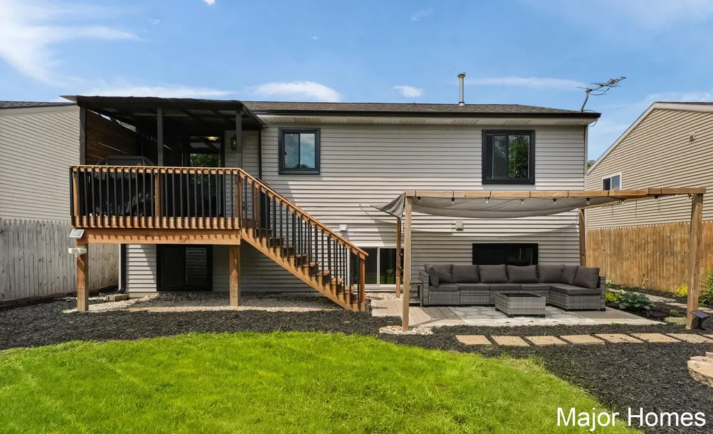 130 Regent Street SE Kentwood City MI 49548