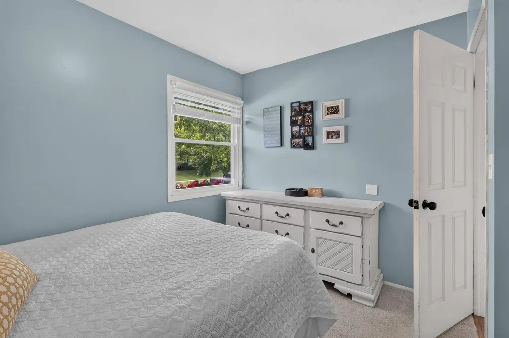 1371 Beckwith Avenue NE Grand Rapids City MI 49505