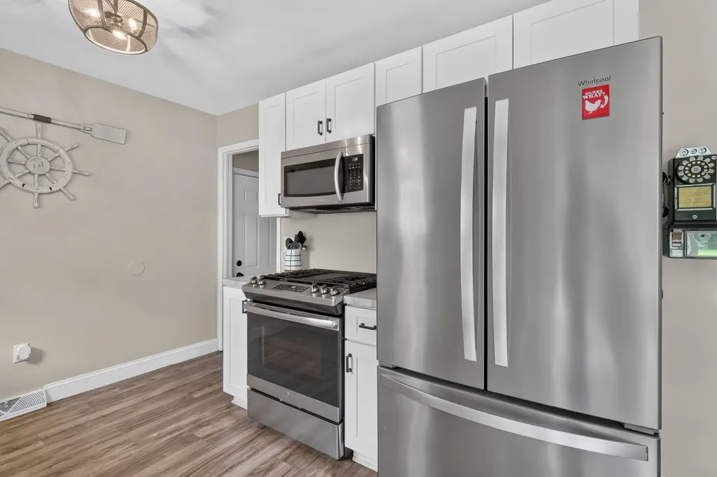 1371 Beckwith Avenue NE Grand Rapids City MI 49505