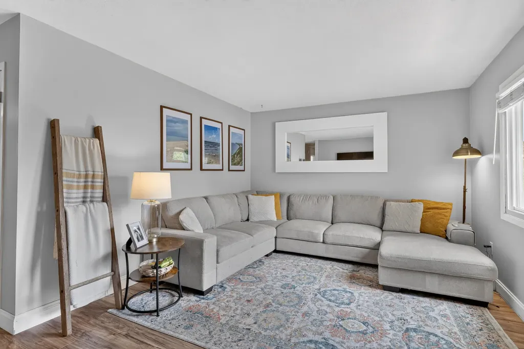 1371 Beckwith Avenue NE Grand Rapids City MI 49505