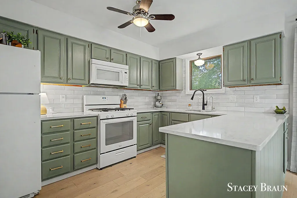 8264 Atlanta Court NE Cannon Township MI 49341